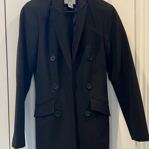 Suzy Shier Black Double-Breasted Long Blazer